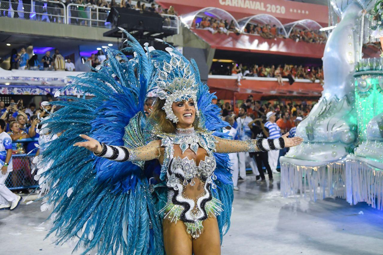 Brasile, torna il Carnevale di Rio 