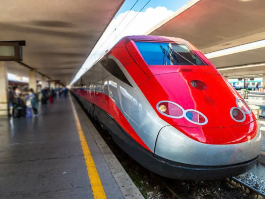 Immagine di sfondo della pagina Trenitalia punta sul mercato cinese con un’offerta sempre più su misura