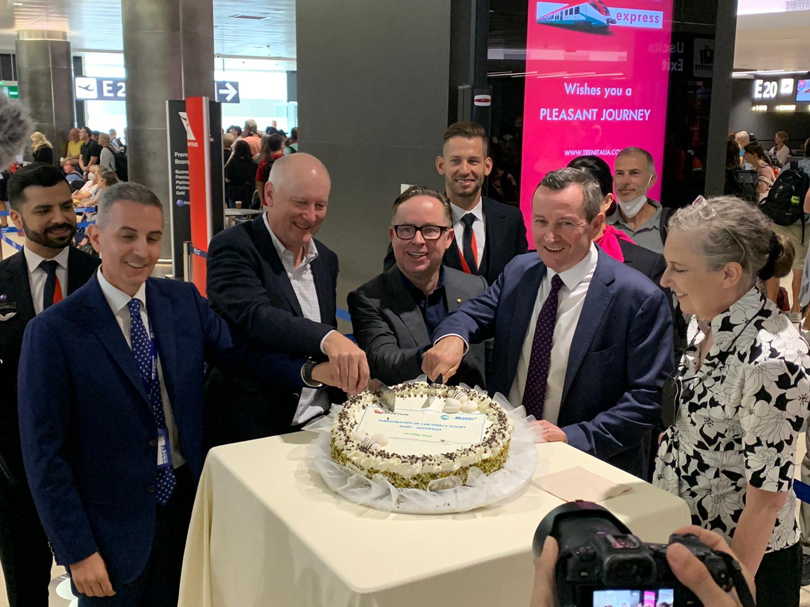 Immagine di sfondo della pagina Qantas: nuovo volo diretto Roma-Perth-Sydney