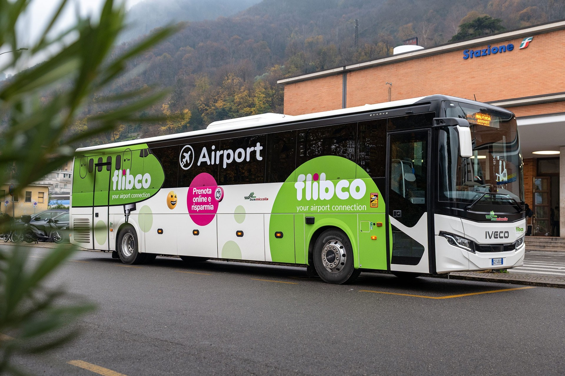 Immagine di sfondo della pagina Flibco apre la nuova tratta Como–Orio al Serio: collegamento diretto dal 28 aprile con 10 corse al giorno