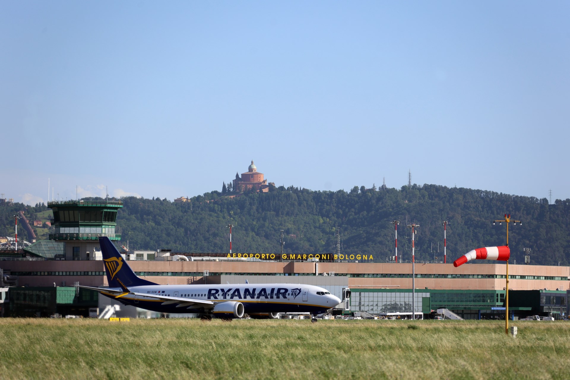 Immagine Ryanair, ad aprile traffico in crescita del 5%: 19,3 milioni di passeggeri