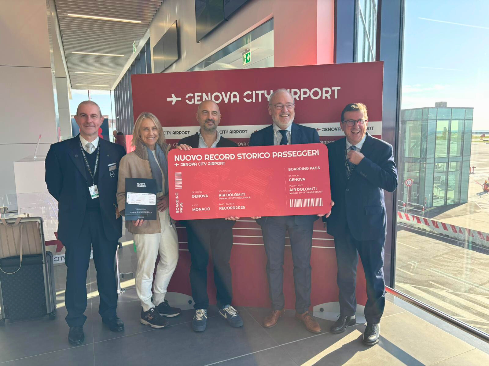 Immagine Nuovo record storico per l’aeroporto di Genova