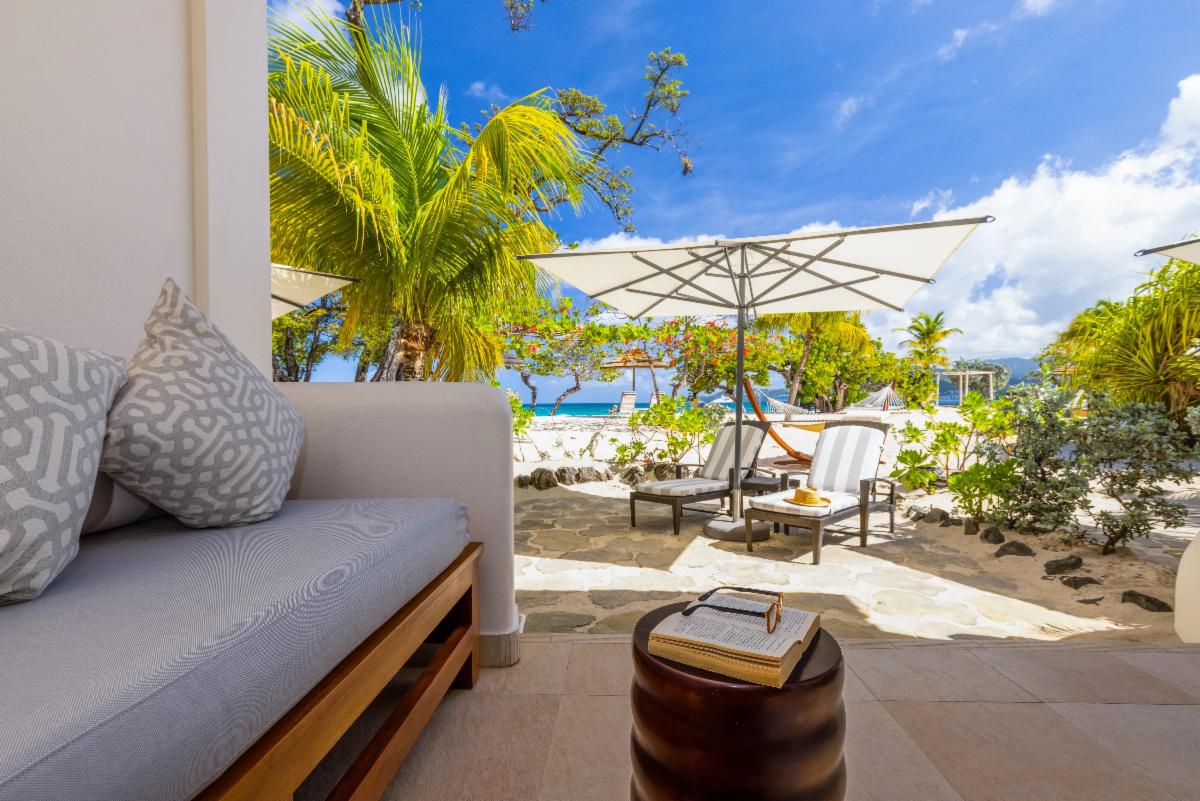 Immagine di sfondo della pagina Spice Island Beach Resort premiato da British Airways Holidays per l’eccellenza del servizio