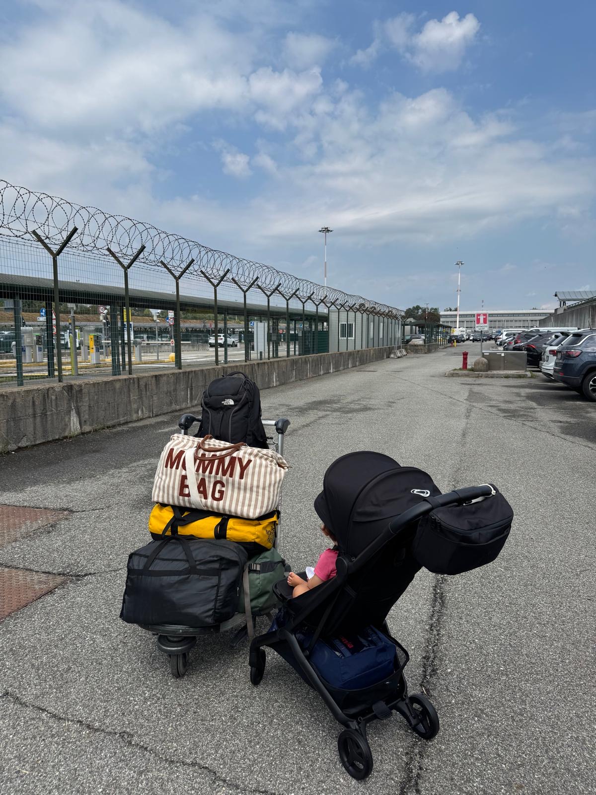 Immagine di sfondo della pagina Viaggi in famiglia, cresce la domanda di soluzioni smart per gli spostamenti: Bugaboo lancia il nuovo Butterfly 2