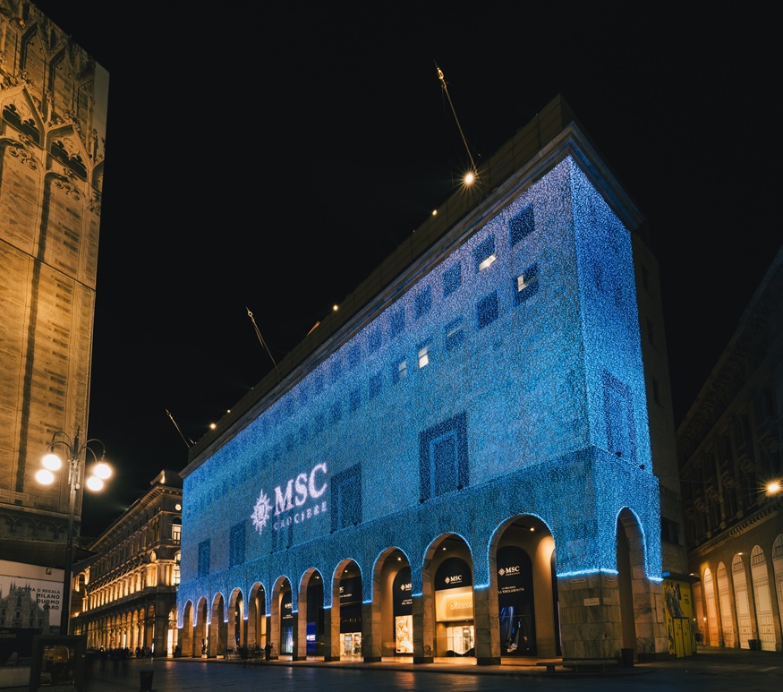 Immagine di sfondo della pagina MSC Crociere trasforma la Rinascente di Milano in un mare di bellezza