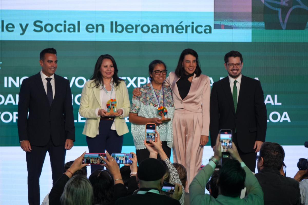 Immagine di sfondo della pagina Centroamérica protagonista al Sustainable & Social Tourism Summit 2026: innovazione, IA e sostenibilità per il futuro del turismo