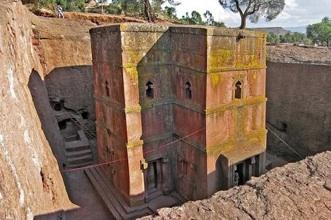 Immagine di sfondo della pagina Evolution Travel: dal Regno di Axum, all'odierna Etiopia