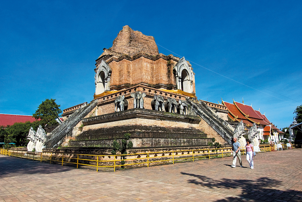 67 Chiang Mai-Chedi Luang Woraviharn (วัดเจดีย์หลวงวรวิหาร) 7768PS