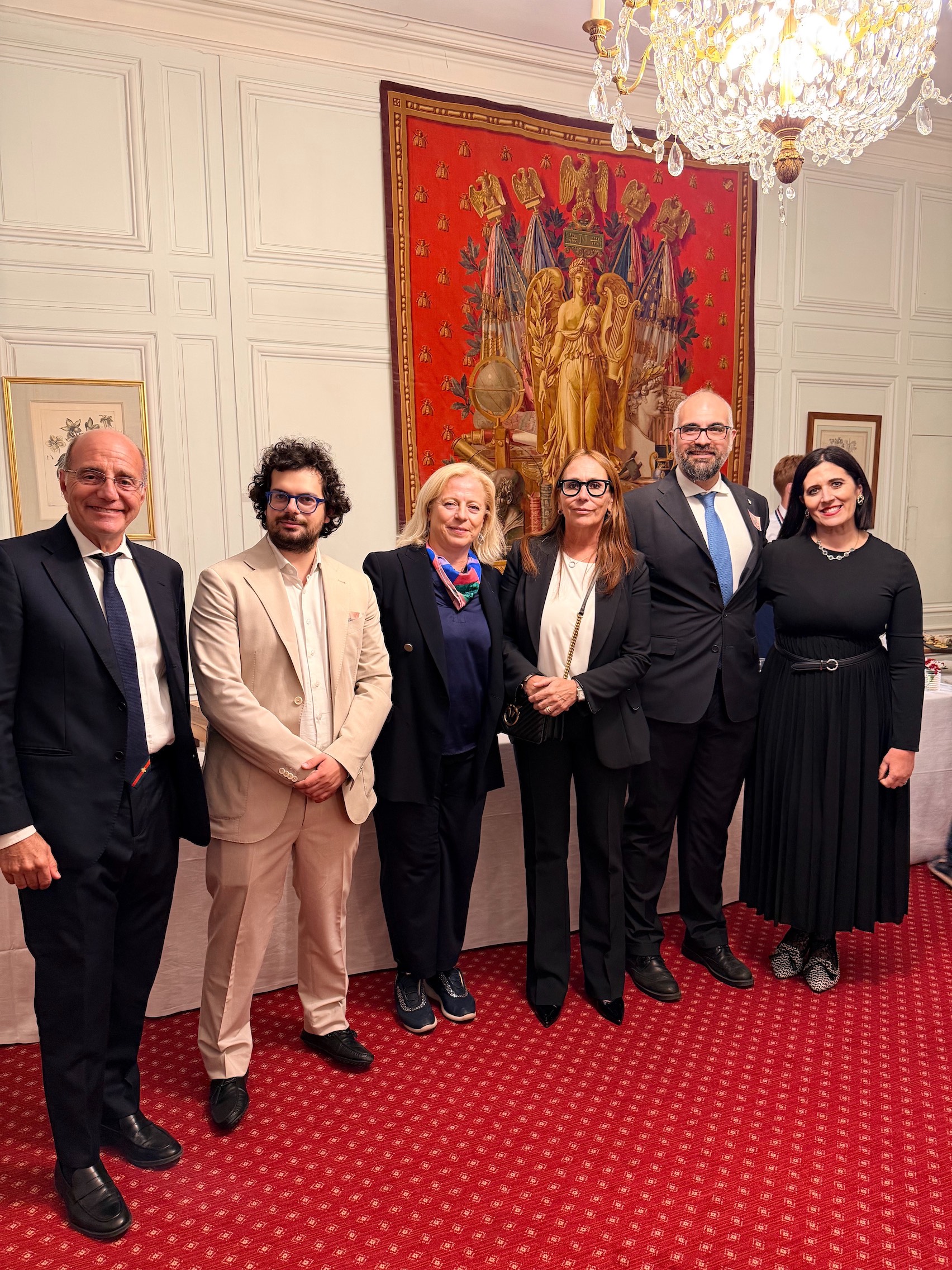 Immagine di sfondo della pagina Toscana e Genova insieme, al Senato francese, per celebrare la cultura e l'arte italiane