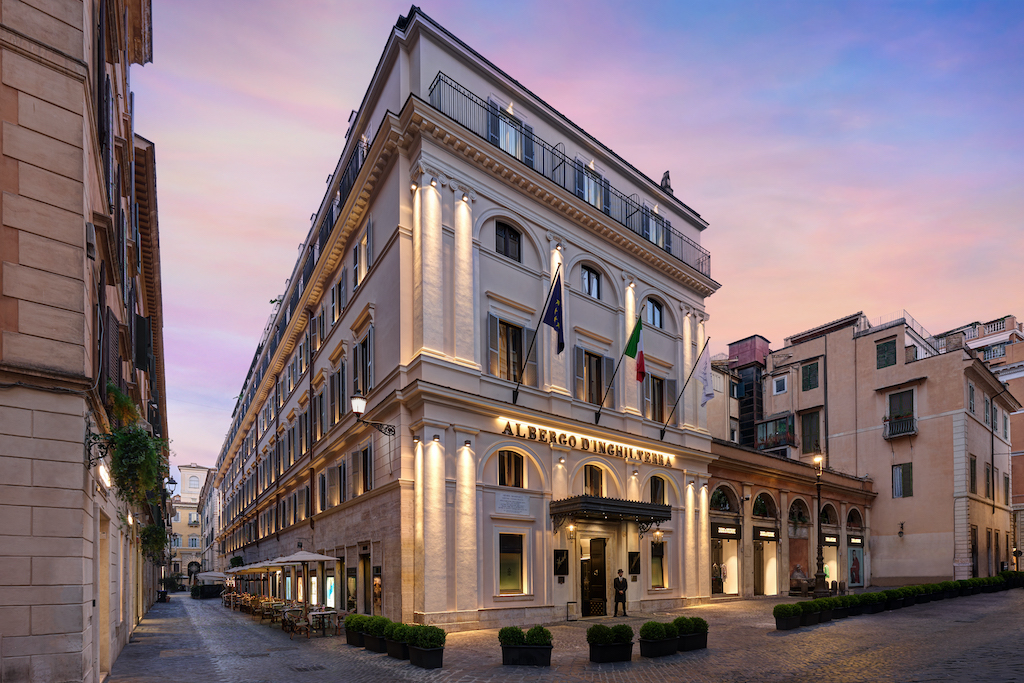 Immagine di sfondo della pagina L'Hotel d’Inghilterra di Roma entra nel network Virtuoso
