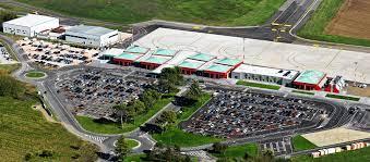 Immagine di sfondo della pagina Aeroporto Umbria, numeri in risalita