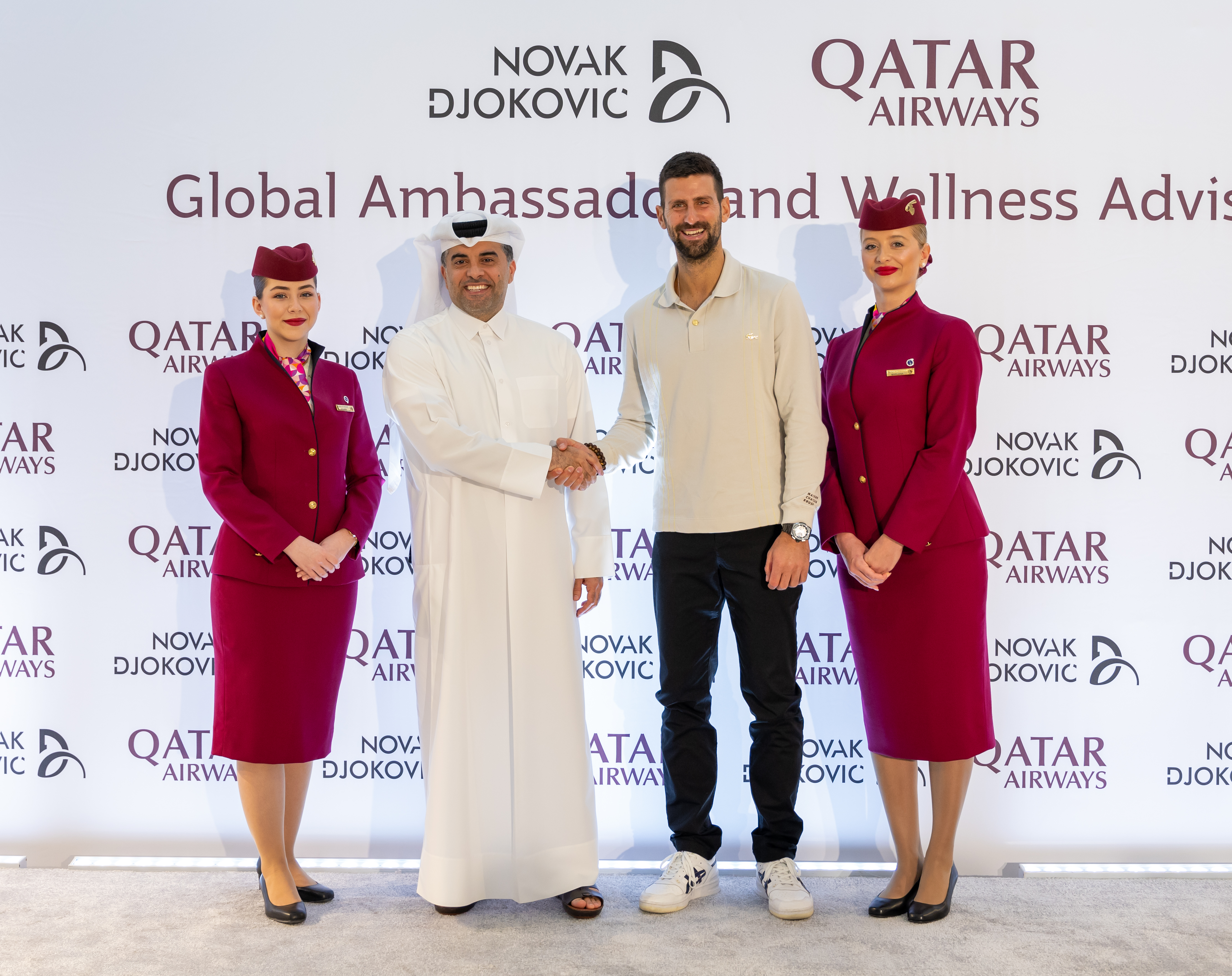 Immagine di sfondo della pagina Djokovic è il nuovo ambasciatore di Qatar Airways