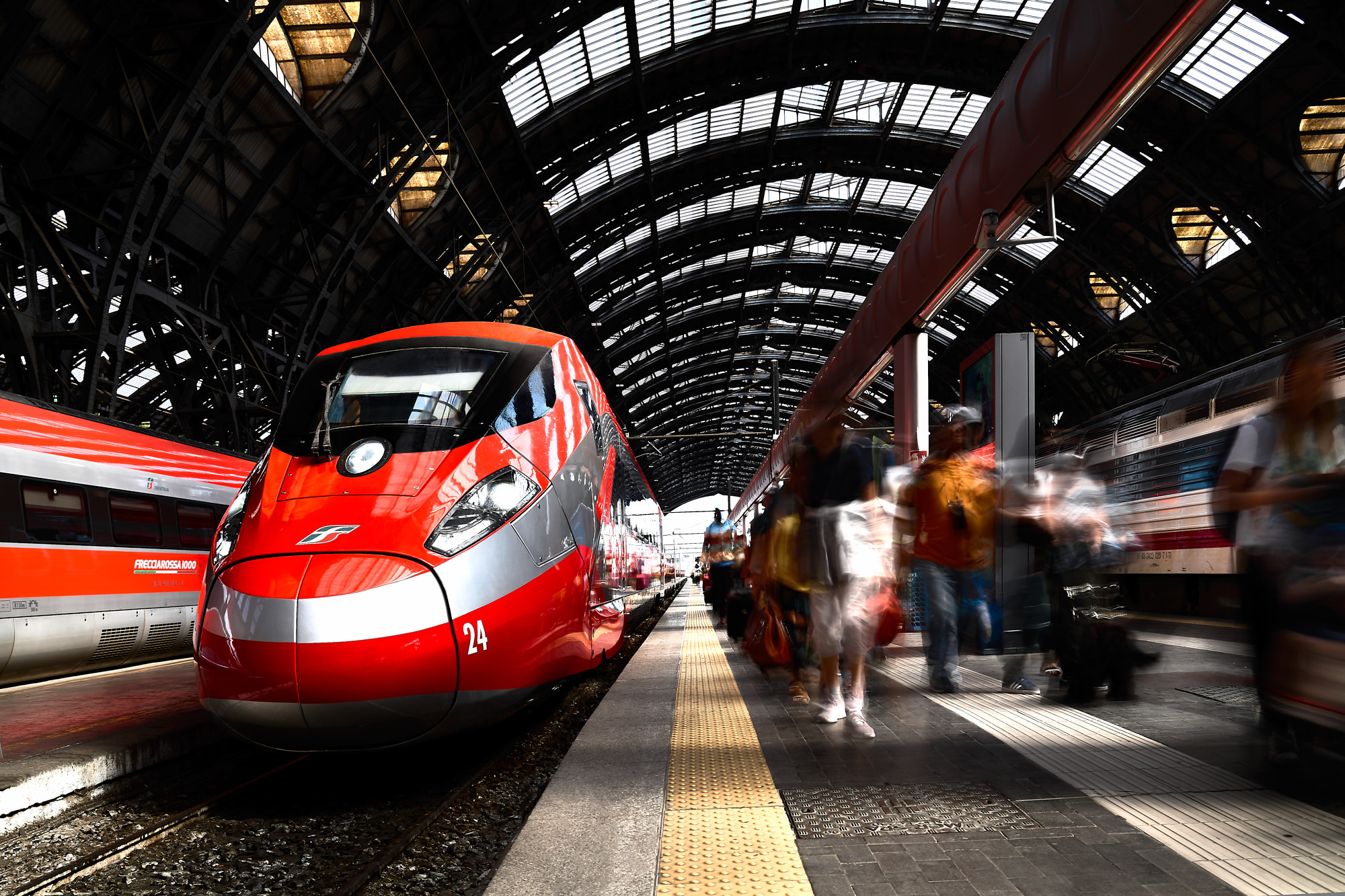 Immagine di sfondo della pagina Natale in treno, Capodanno in aereo: le abitudini di viaggio degli italiani secondo Trip.com