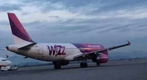 Immagine di sfondo della pagina Wizz Air, stop a voli per la Polonia