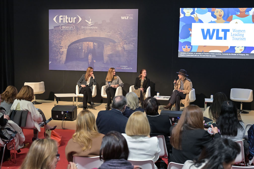 Immagine FITUR Woman 2025, il futuro del turismo passa dal leadership femminile