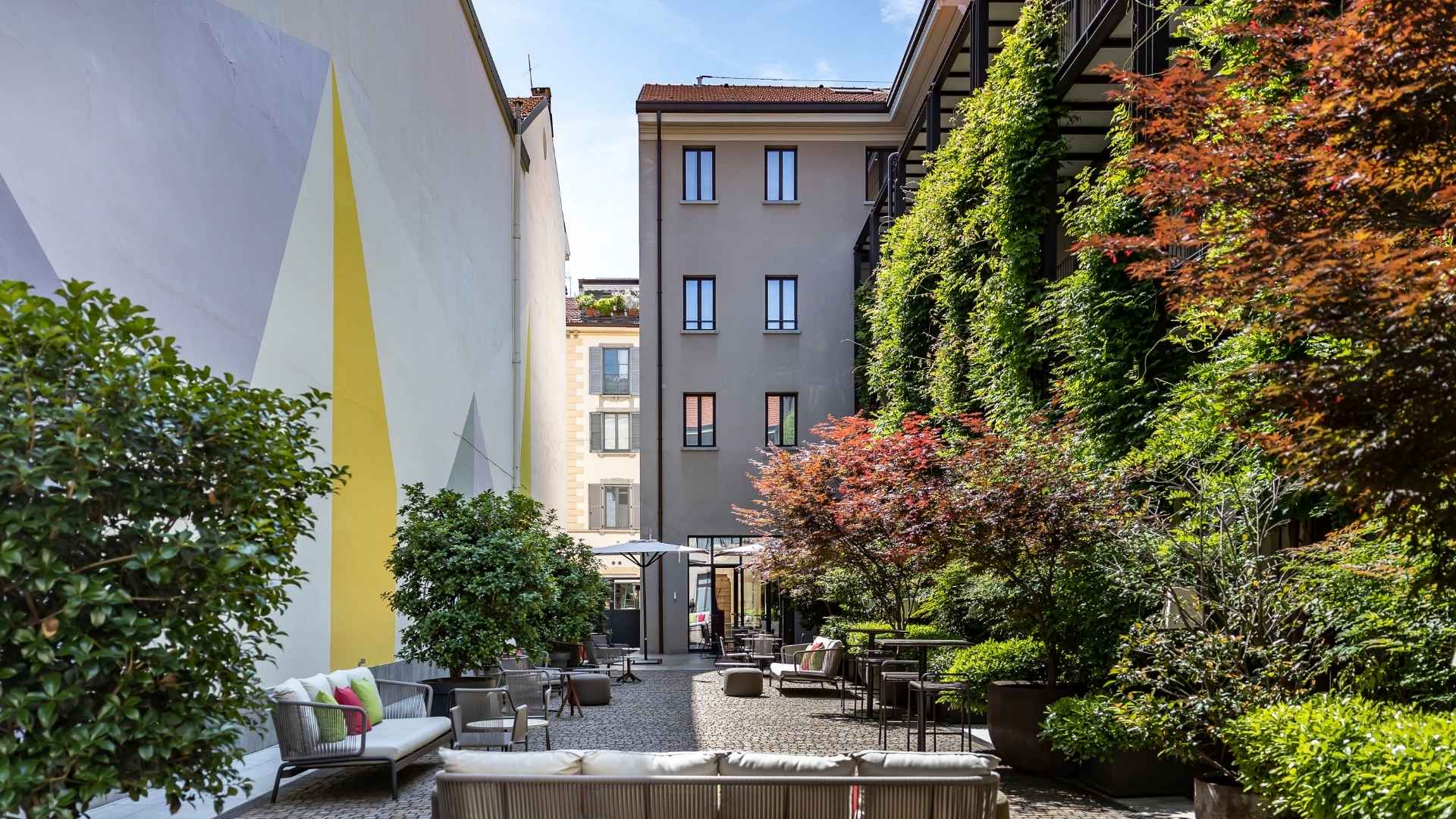 Immagine di sfondo della pagina Savona 18 Suites entra in Preferred Hotels & Resorts