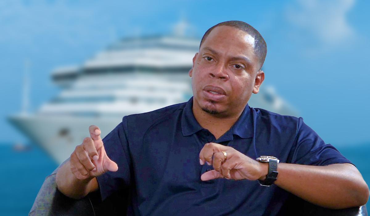 Immagine di sfondo della pagina Porti caraibici, Gumbs (St. Maarten) avverte: più esperienze e meno tasse per massimizzare la spesa dei crocieristi