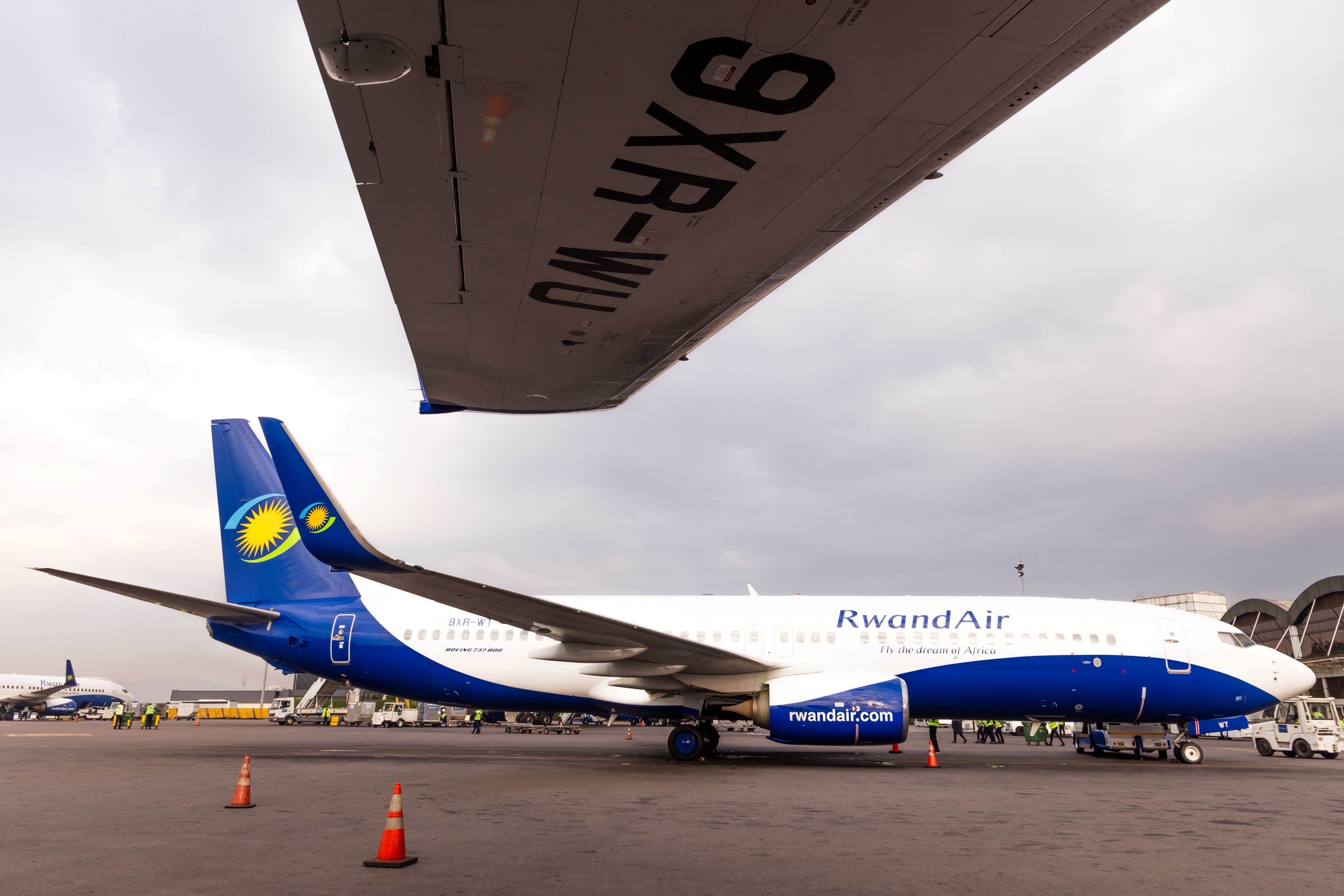 Immagine di sfondo della pagina Nuovi aeromobili per RwandAir: la compagnia punta su puntualità e comfort