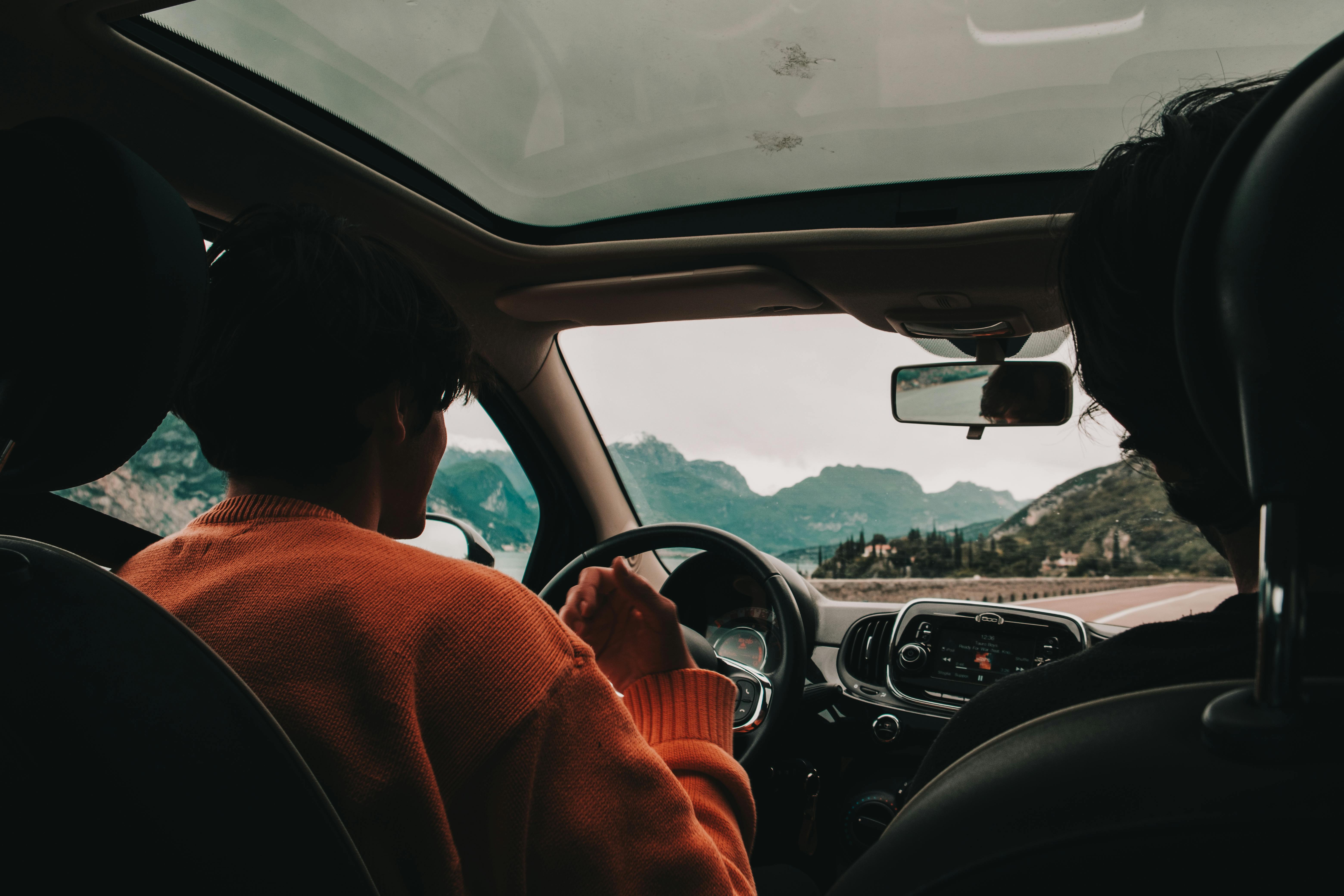 Immagine Viaggi in Auto: come prepararsi per vivere la libertà della strada
