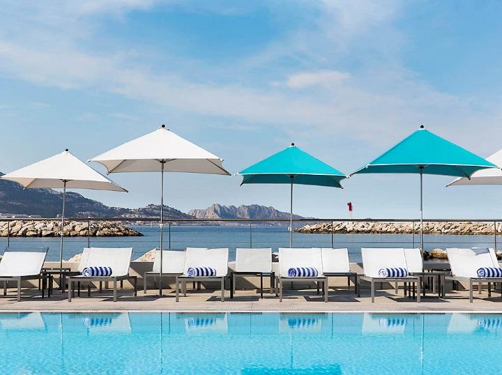 Immagine di sfondo della pagina NH Hotel Group trasforma il Palm Beach Marseille