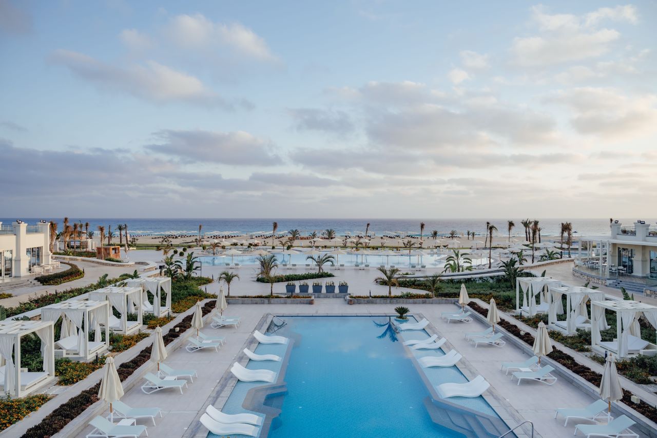 Immagine di sfondo della pagina Marsa Matrouh, debutta il nuovo Going Resort: Cleopatra Sidi Heneish tra design e relax