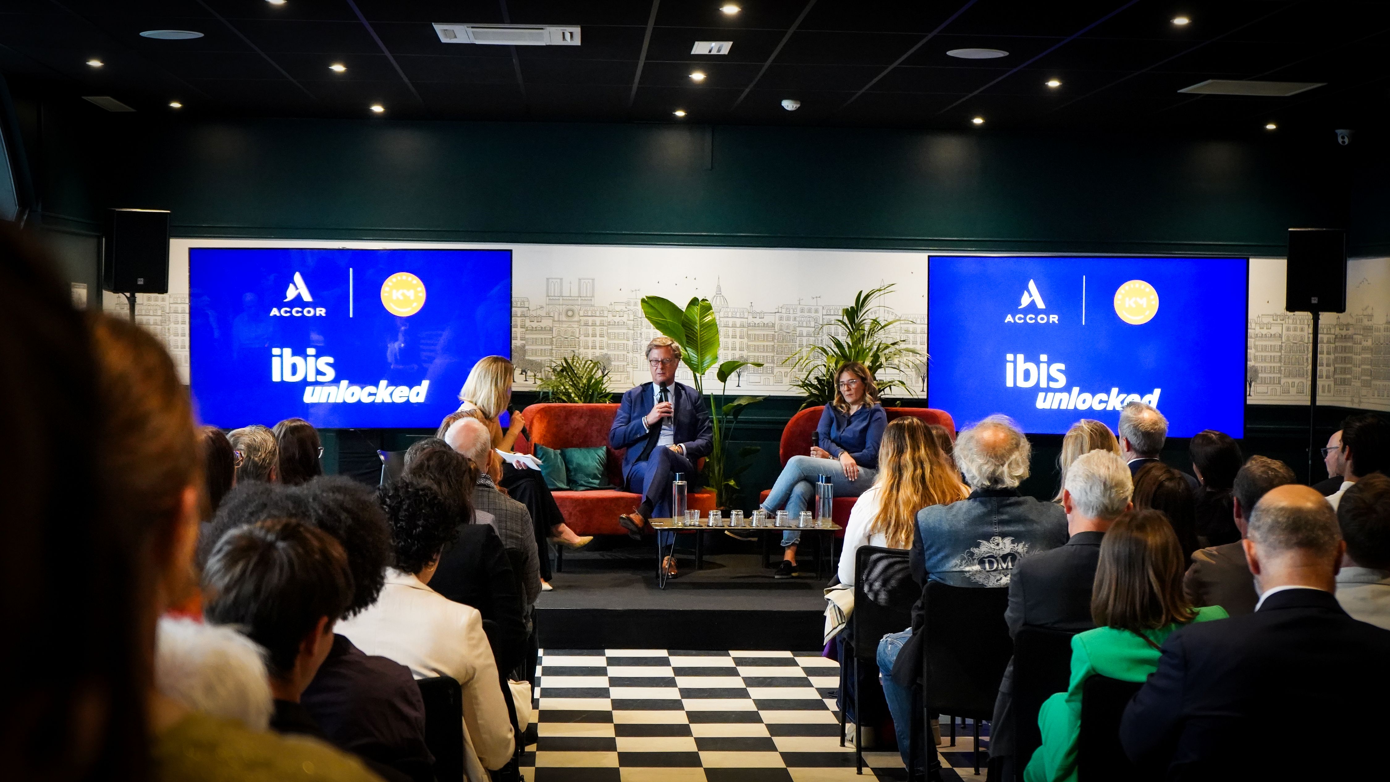 Immagine Accor lancia "ibis unlocked": un percorso per accompagnare i giovani NEET verso il lavoro nell'hôtellerie