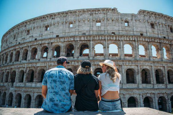 Immagine di sfondo della pagina Hostelworld, Italia 2° per i backpackers