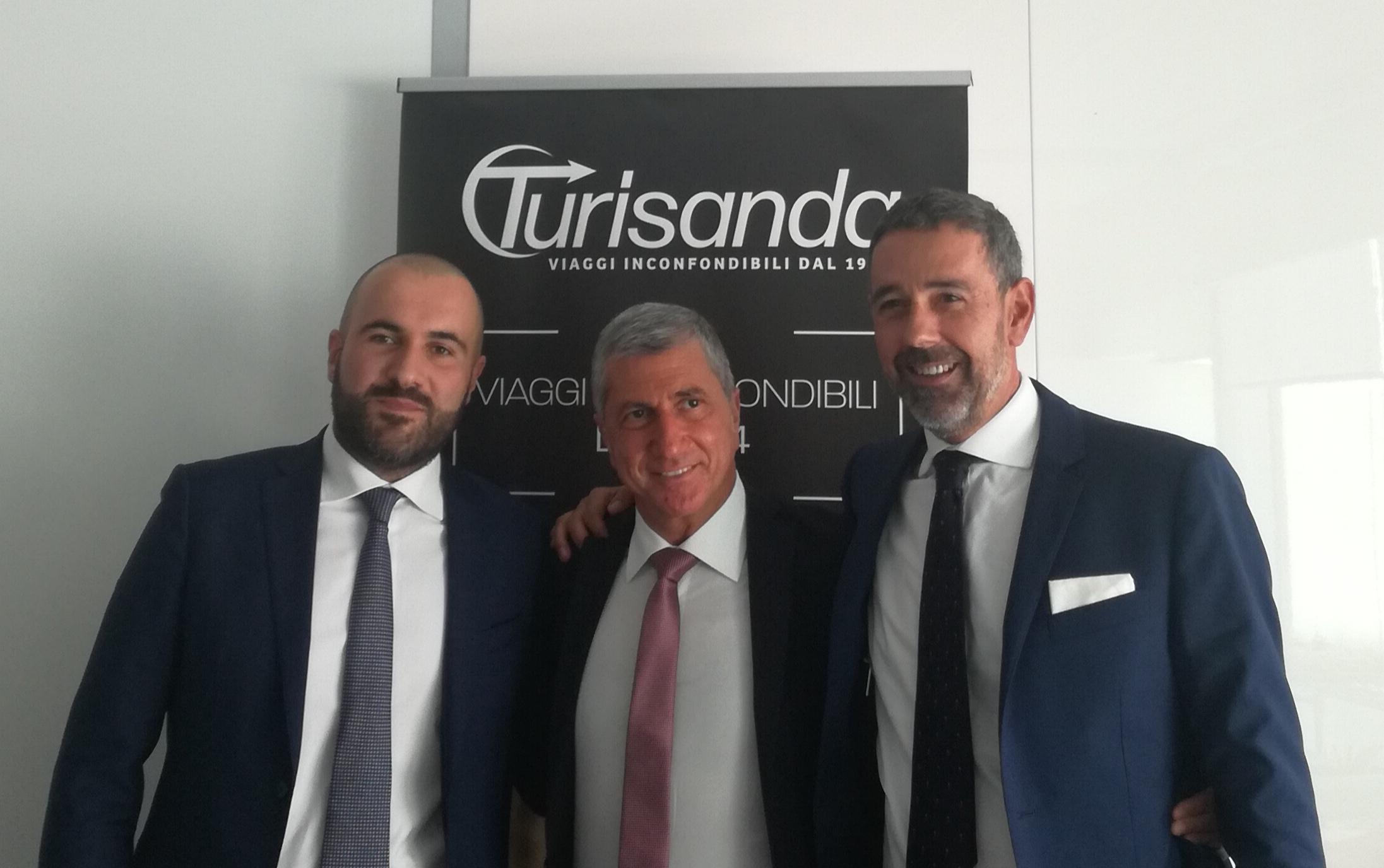 Immagine di sfondo della pagina Il nuovo polo del lusso di Alpitour