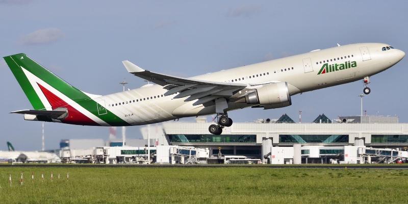 Immagine di sfondo della pagina Alitalia, torna il Roma-Tokyo con voli Covid tested