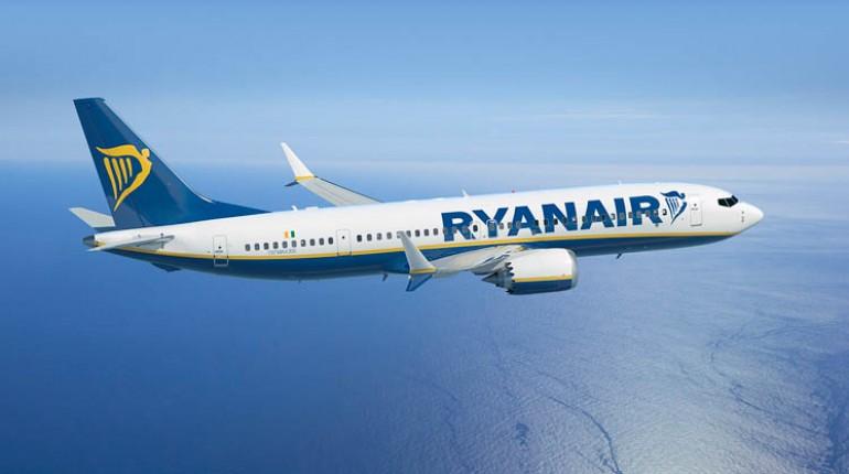 Immagine di sfondo della pagina Ryanair, new entry da Bari Catania e Rimini 