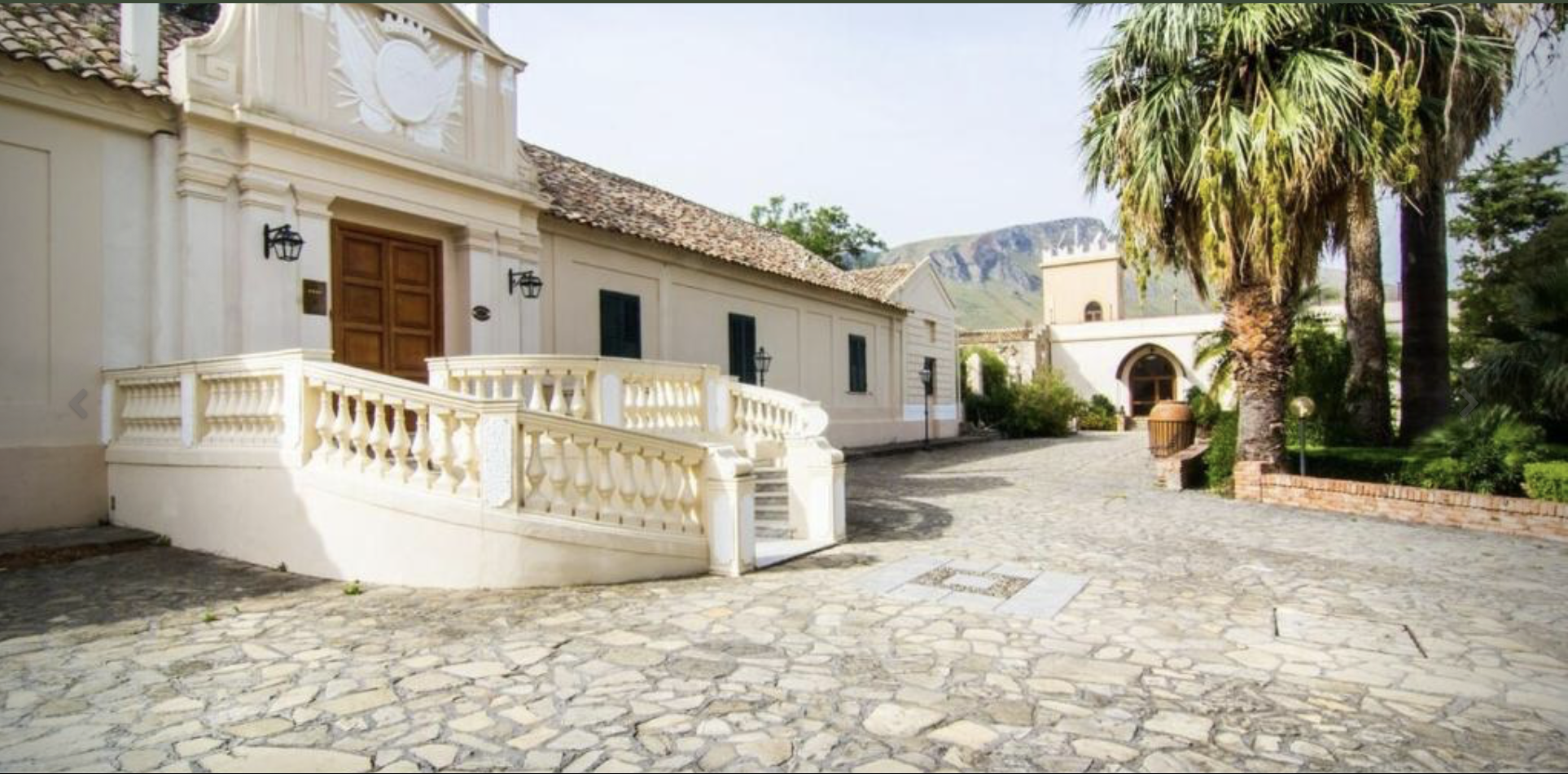 Immagine di sfondo della pagina Torre Artale rinasce con AllegroItalia: nuova vita per eventi da sogno in Sicilia