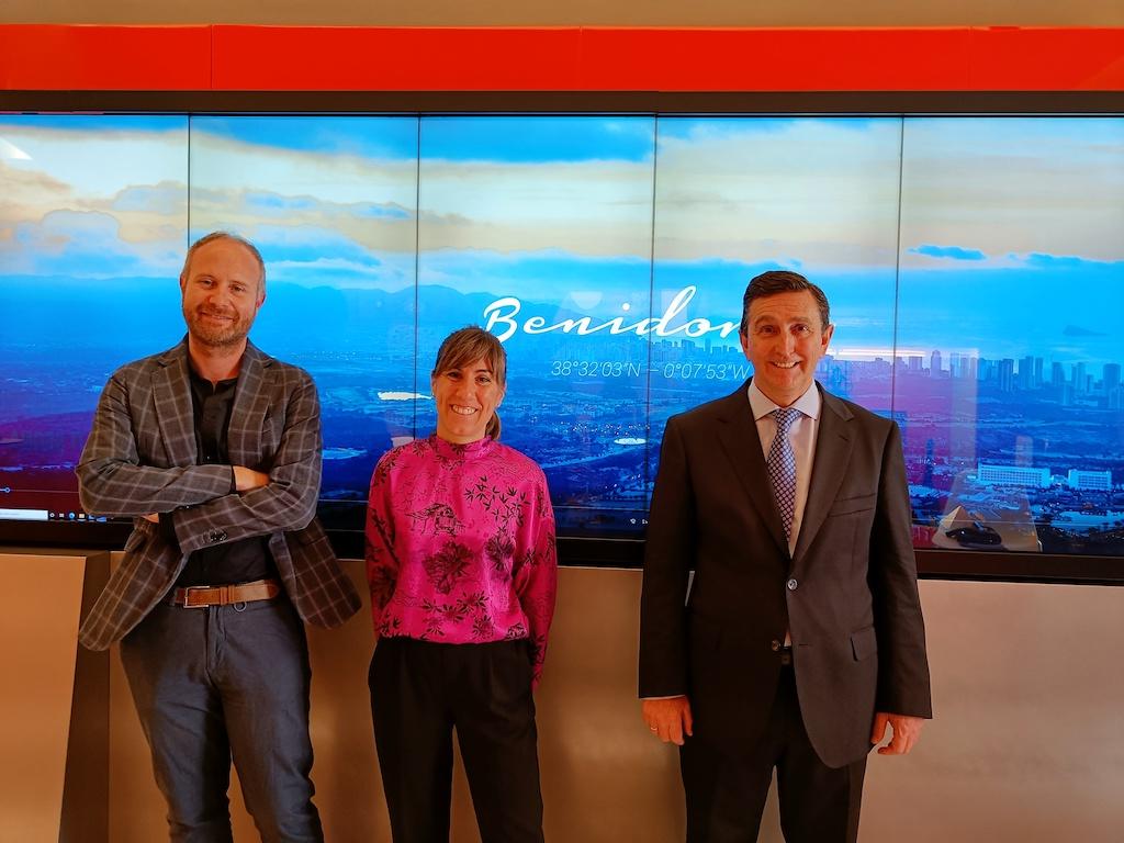 Immagine di sfondo della pagina Benidorm, la destinazione intelligente della Spagna
