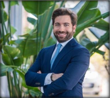 Immagine di sfondo della pagina HO Collection: al via campagna di recruiting