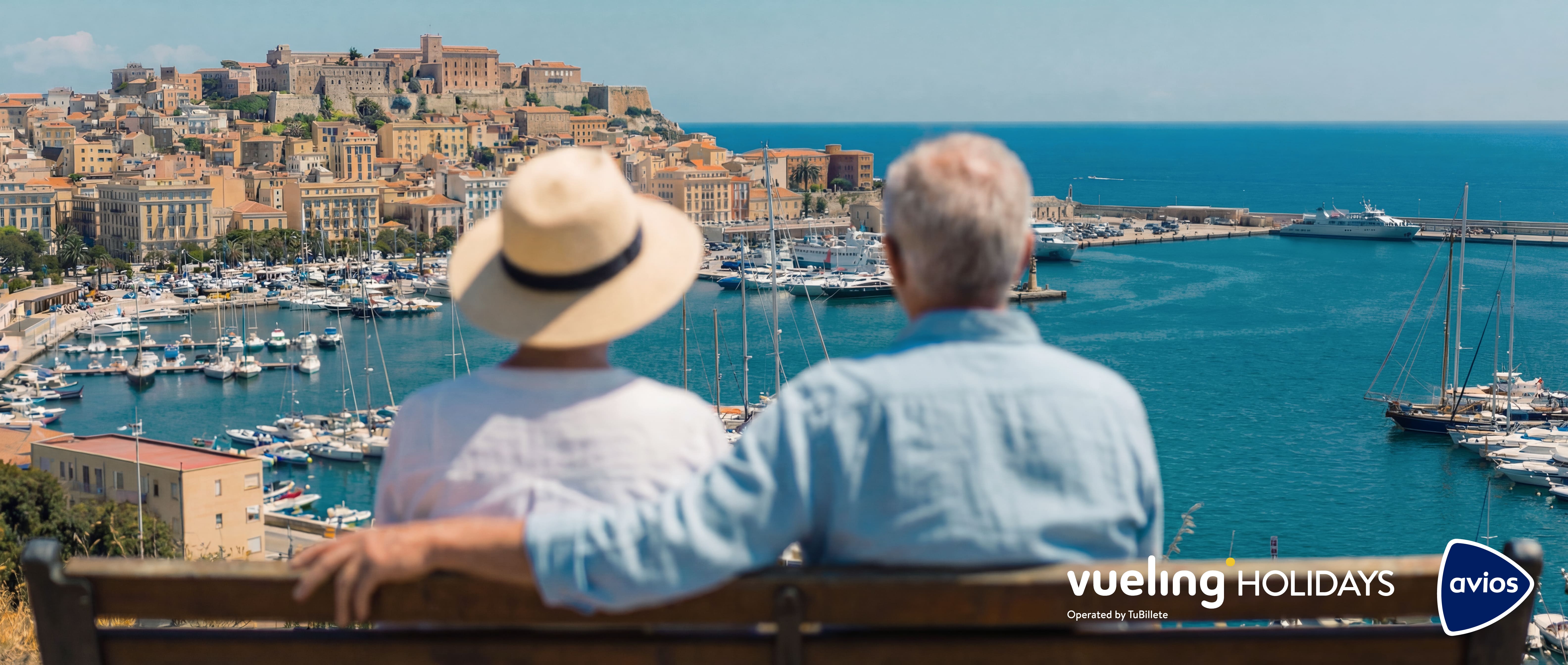 Immagine di sfondo della pagina Vueling lancia Vueling Holidays: voli, hotel ed esperienze in un’unica prenotazione Vueling Holidays debu