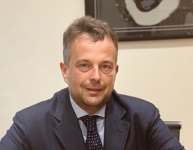 Immagine di sfondo della pagina FRUIT Village: main sponsor del Napoli Basket