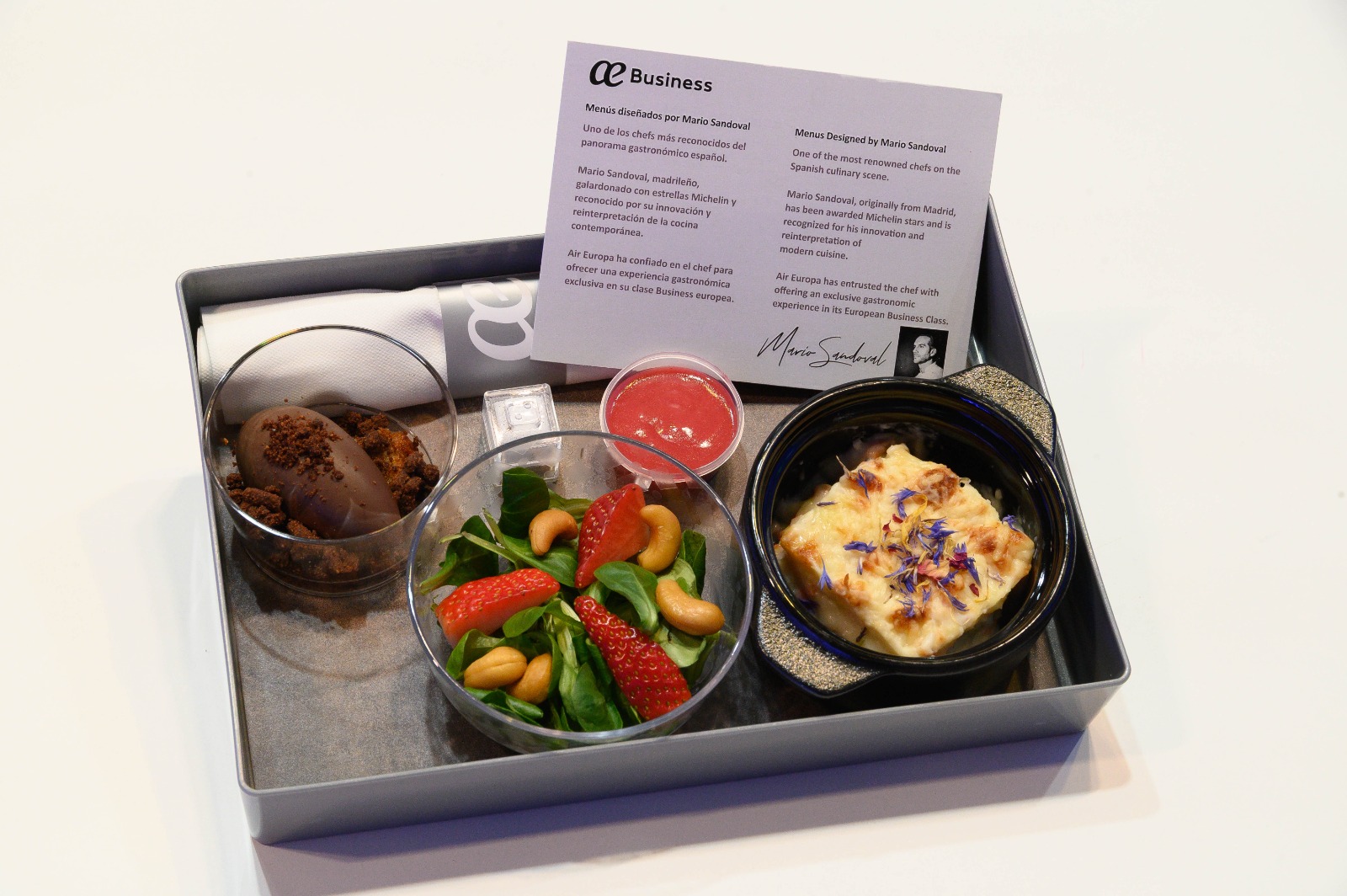Immagine Air Europa arricchisce la classe Business con i menù creativi di Mario Sandoval