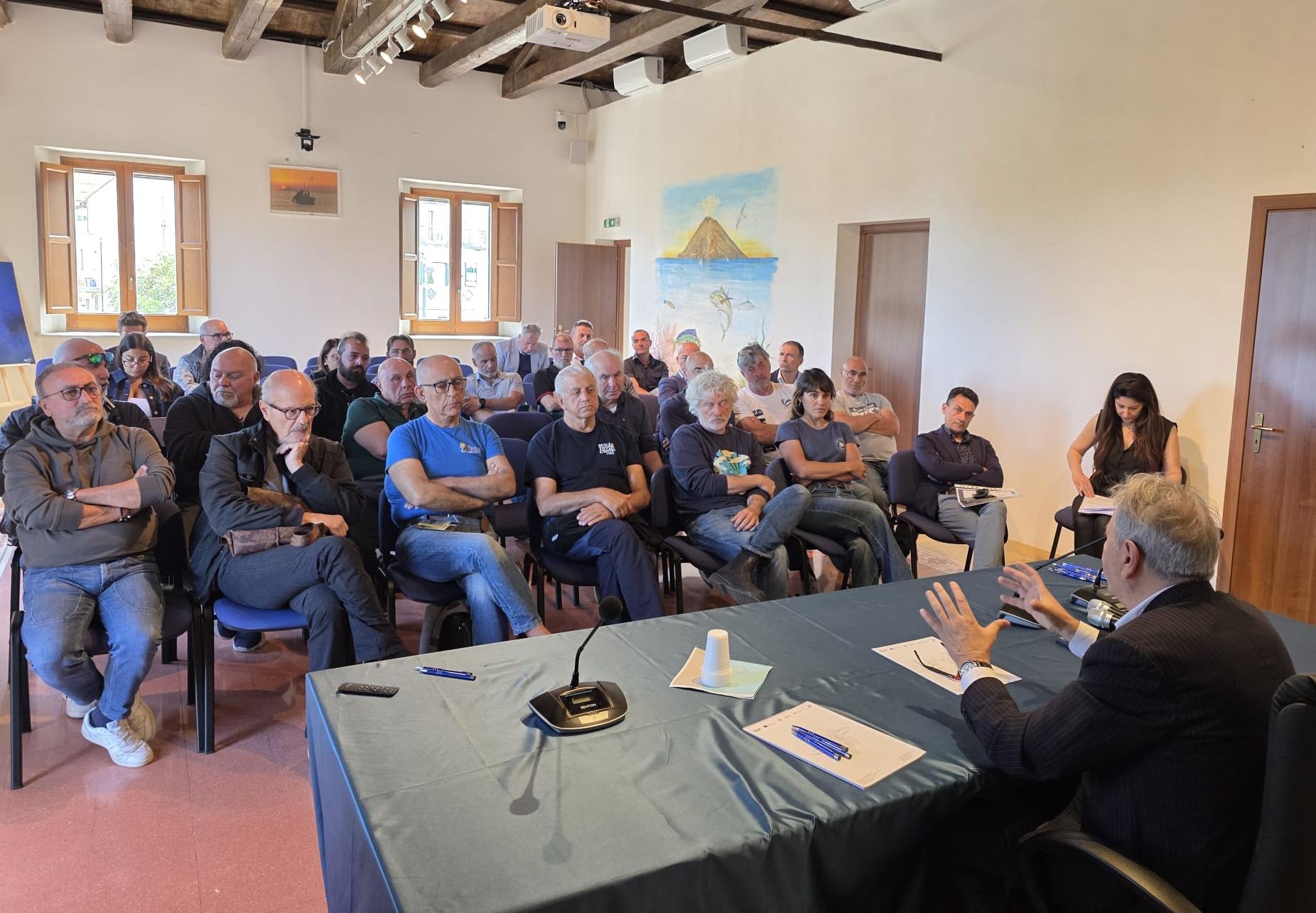 Immagine di sfondo della pagina Turismo subacqueo, nuova direttrice di sviluppo per la Calabria