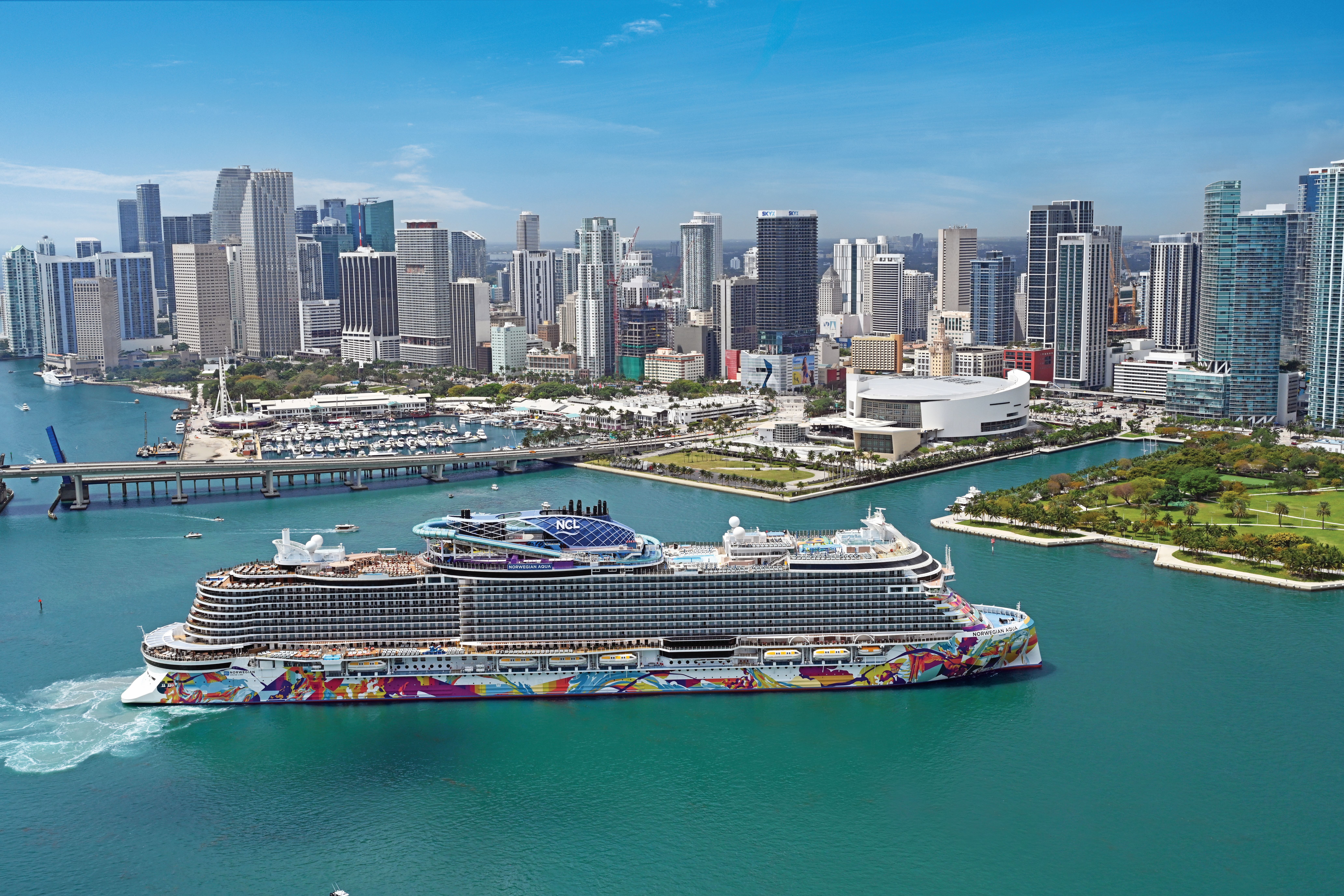 Immagine di sfondo della pagina Norwegian Cruise Line: upselling, segmentazione e loyalty per massimizzare il valore per passeggero