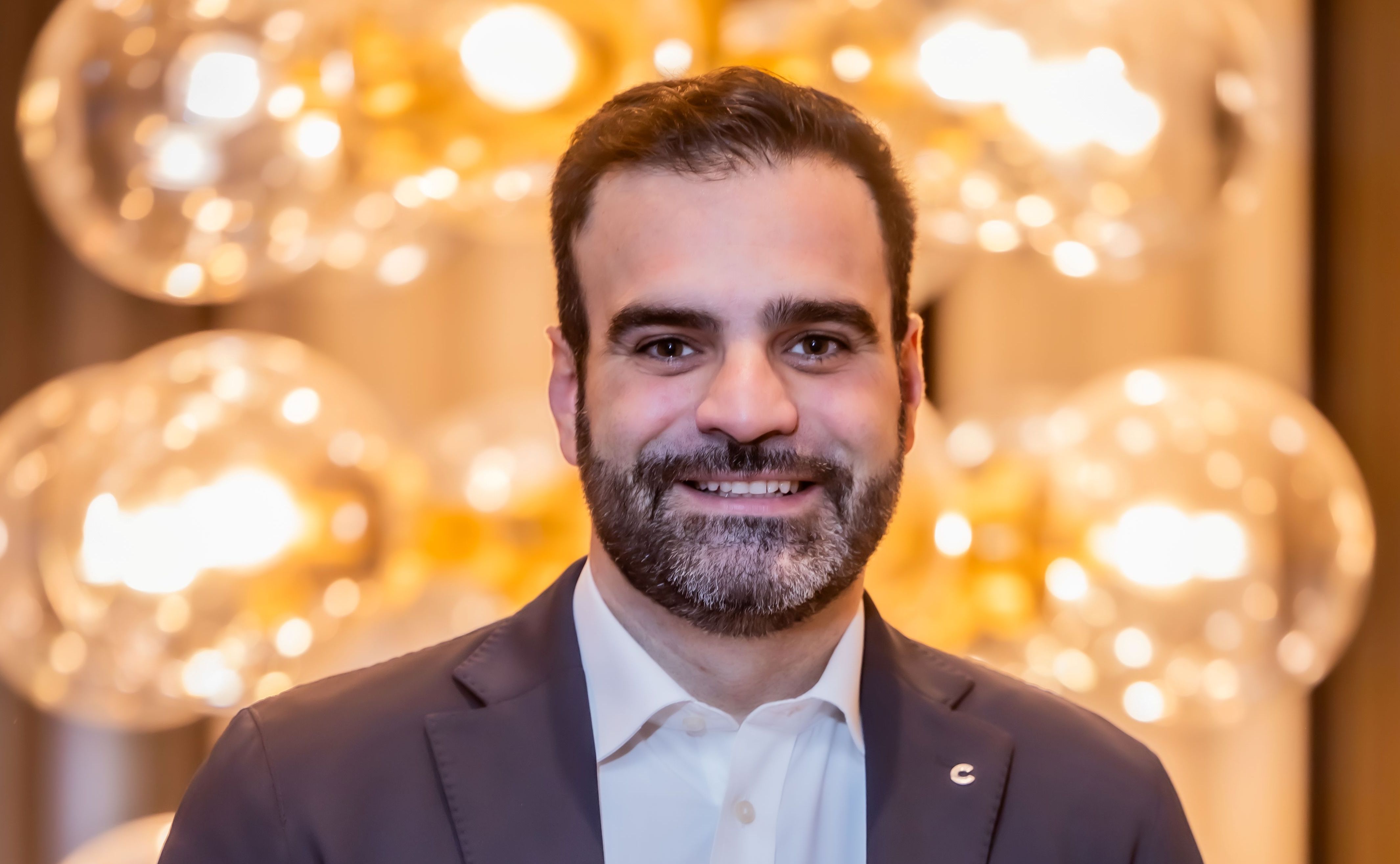 Immagine di sfondo della pagina Strategie e prodotti Costa Crociere per il mercato 2025: focus su upselling e fidelizzazione