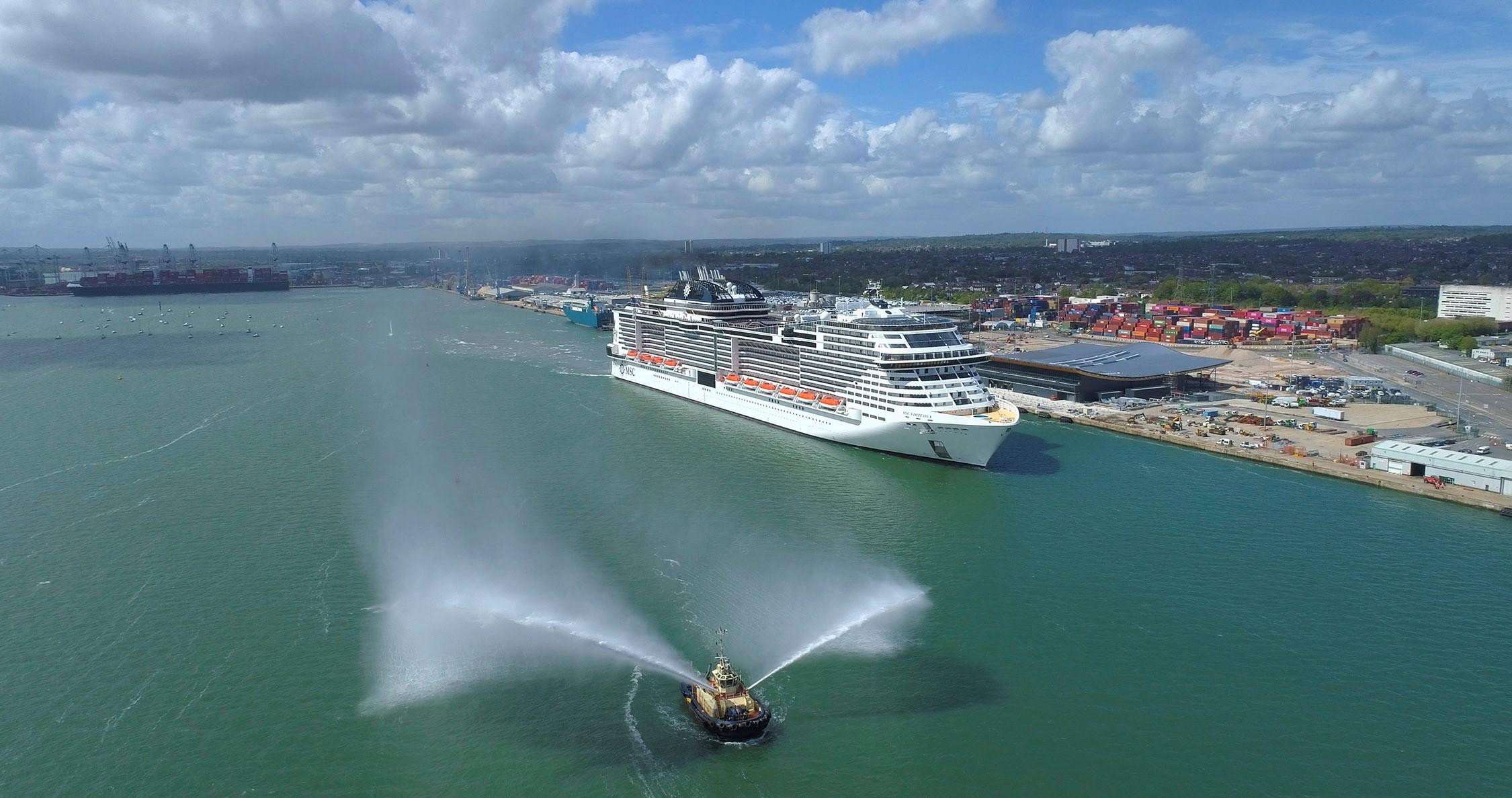 Immagine di sfondo della pagina Msc Crociere torna in Gran Bretagna
