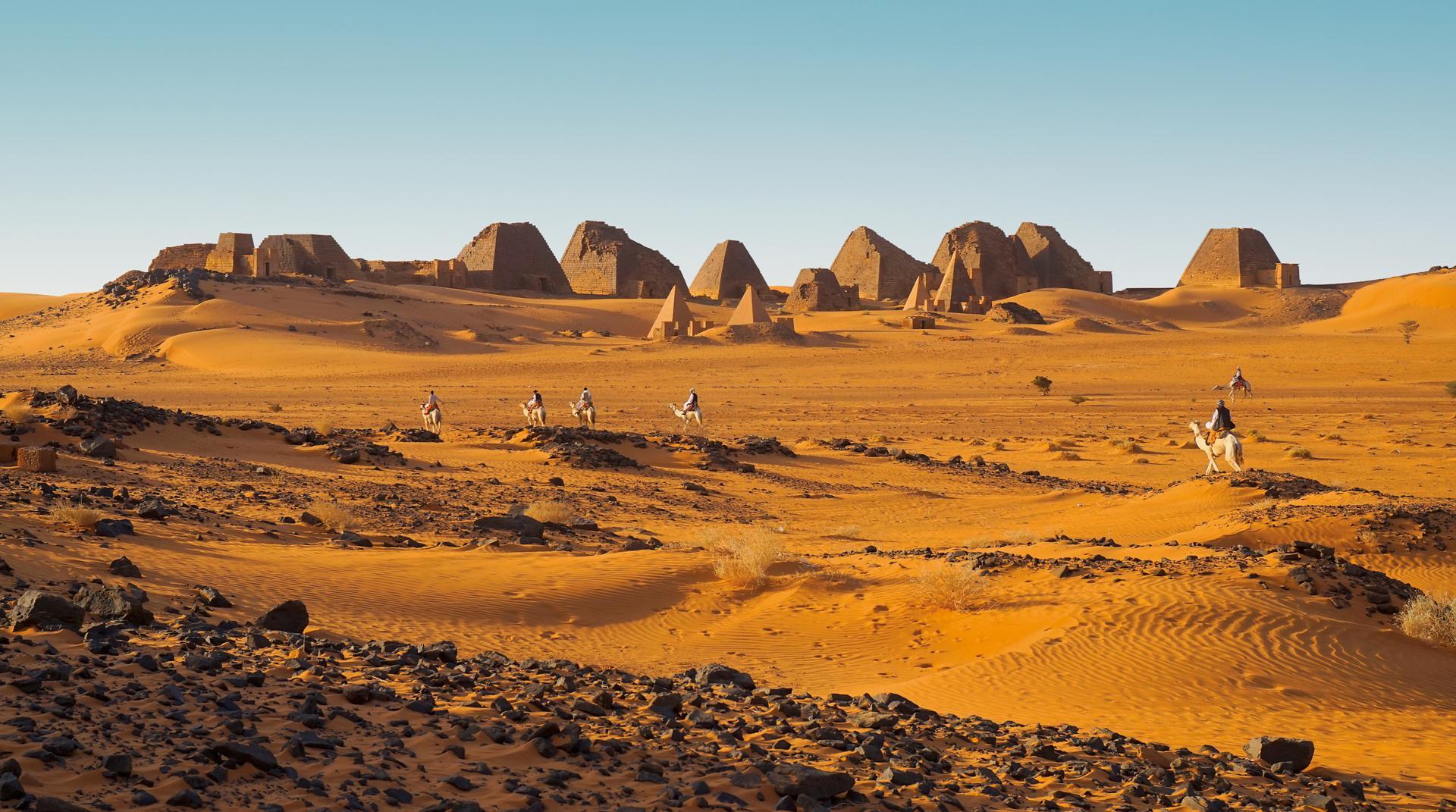 Immagine di sfondo della pagina Shiruq Viaggi fa rotta su Bit: riflettori sul Sudan