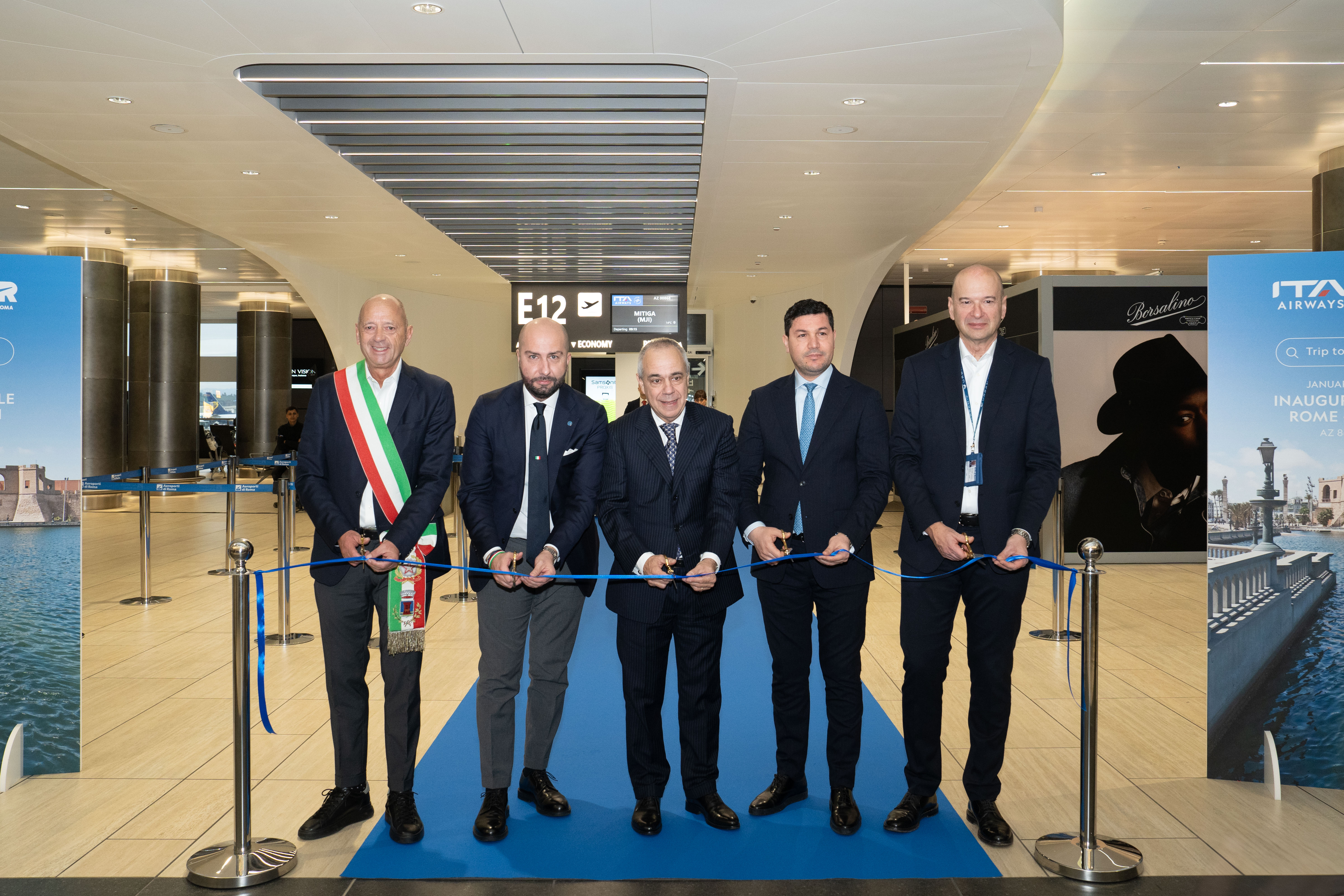 Immagine di sfondo della pagina ITA Airways avvia i collegamenti tra Italia e Libia