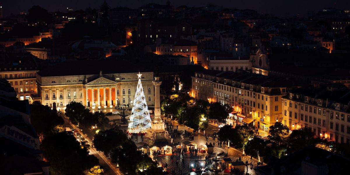 Immagine Natale in Portogallo: tradizioni, luci e sapori tra musica e ospitalità