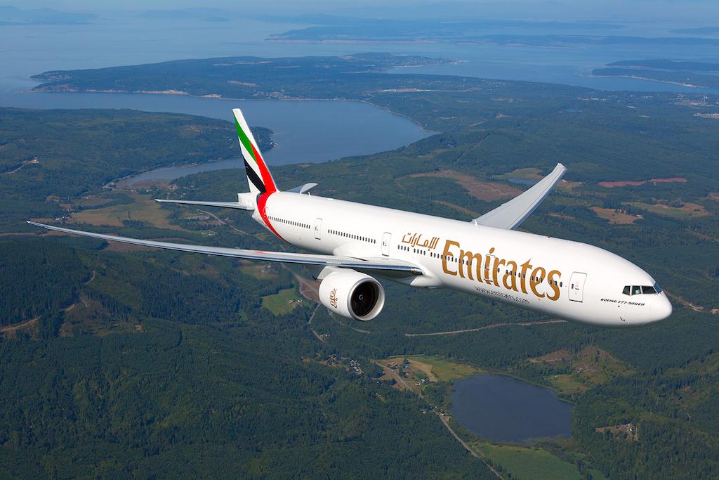 Immagine di sfondo della pagina Emirates incrementa i voli su Durban