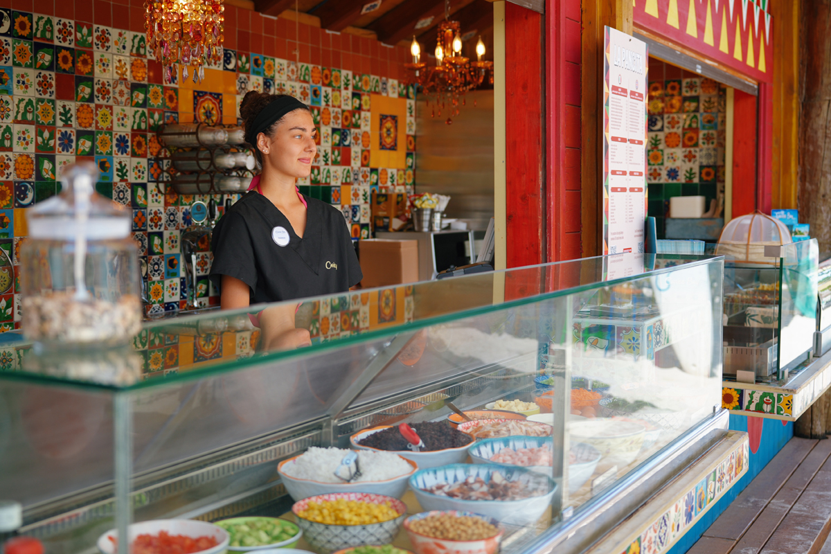 Immagine Caribe Bay Jesolo: 180 posti di lavoro per l’estate 2026