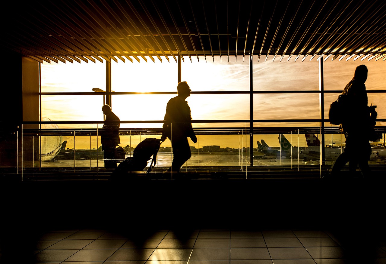 Immagine di sfondo della pagina Viaggi last minute, a cosa fare attenzione?
