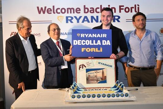 Immagine di sfondo della pagina Ryanair torna a Forlì