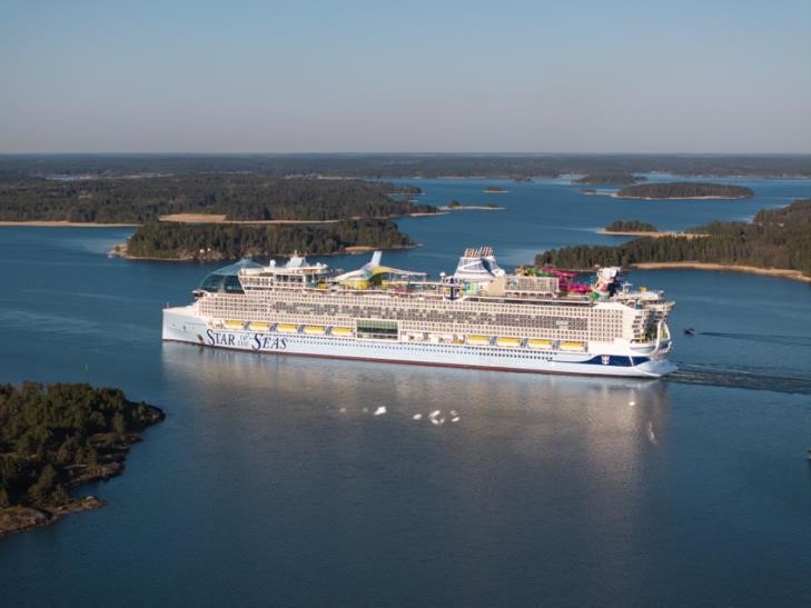 Immagine di sfondo della pagina Royal Caribbean, prove in mare per la nuova ammiraglia Star of the Seas