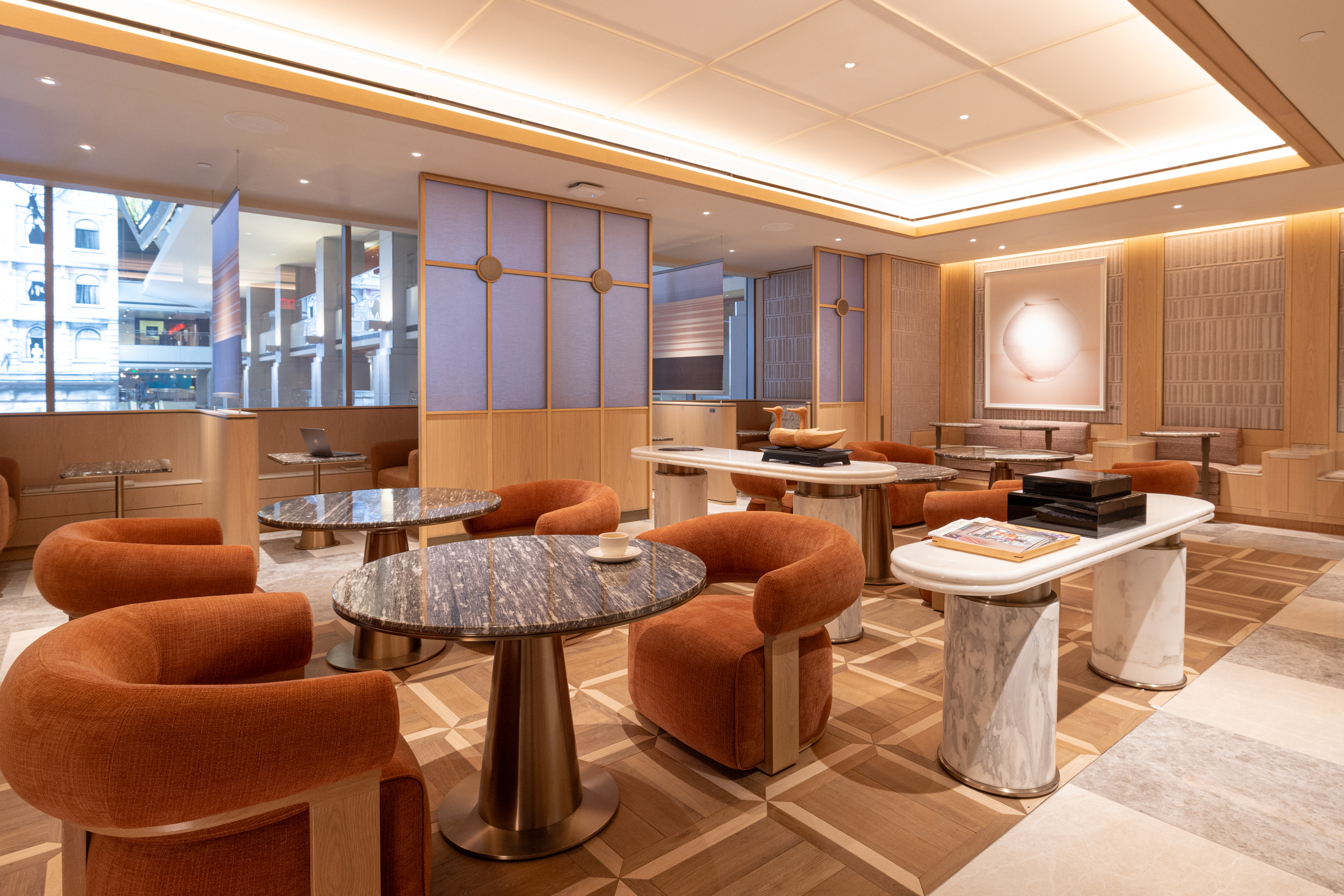 Immagine di sfondo della pagina Korean Air inaugura la nuova flagship lounge a Los Angeles: design premium e strategia globale
