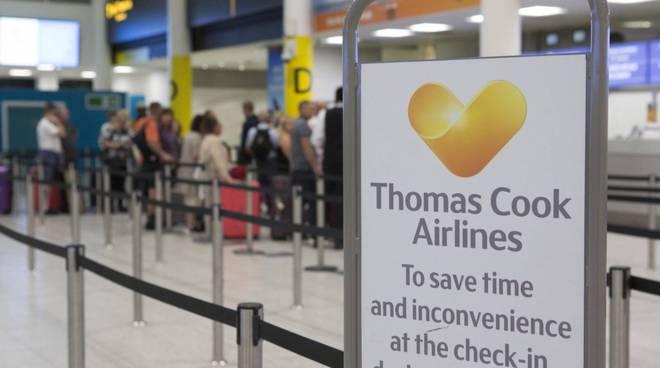 Immagine di sfondo della pagina Thomas Cook: 74 i voli previsti per oggi